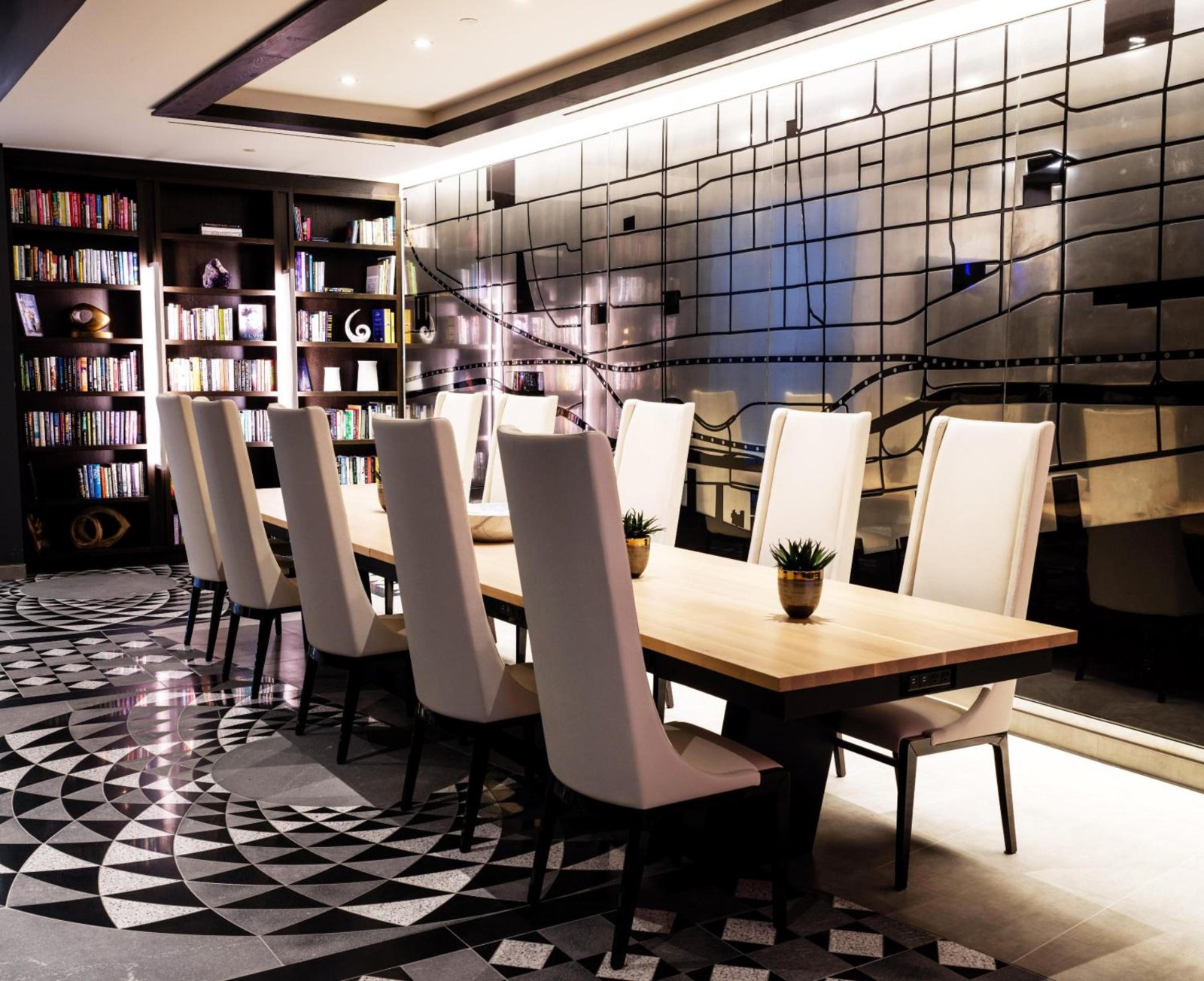 Hotel X Toronto, a Destination by Hyatt Hotel — photo 3