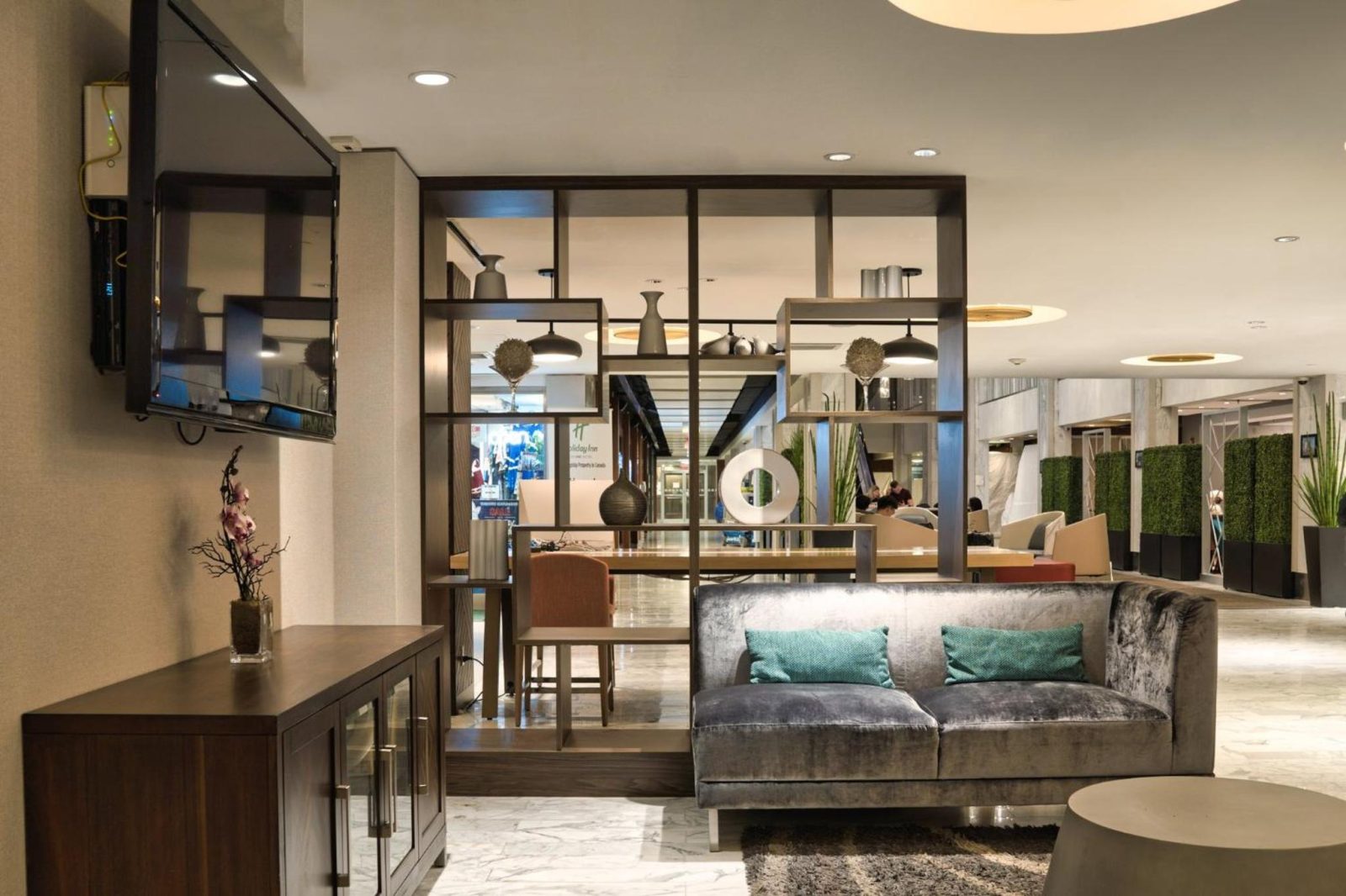 Holiday Inn Toronto Downtown Centre by IHG — photo 4