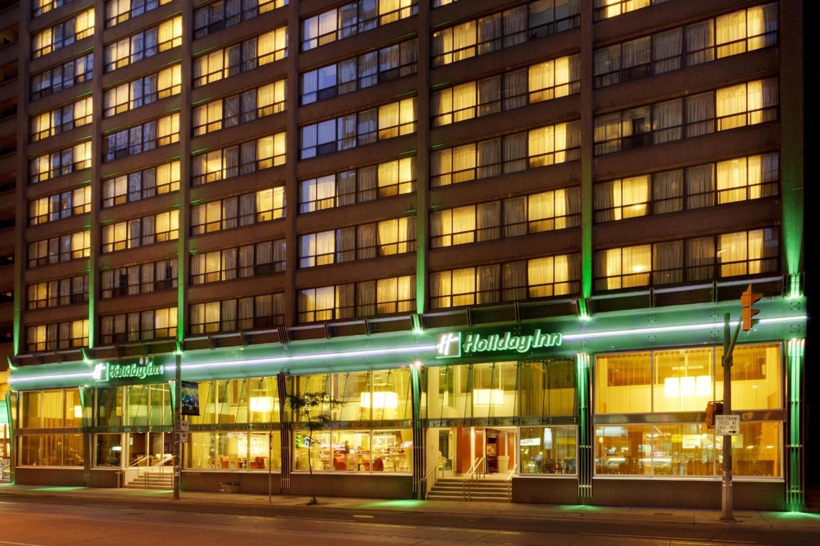 Holiday Inn Toronto Downtown Centre by IHG — photo 2