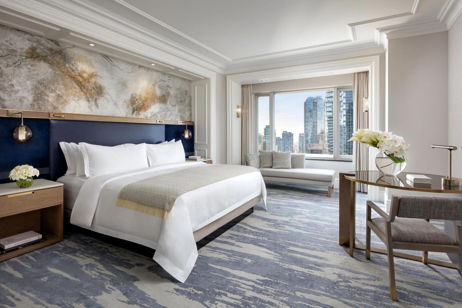 The St. Regis Toronto — photo 2