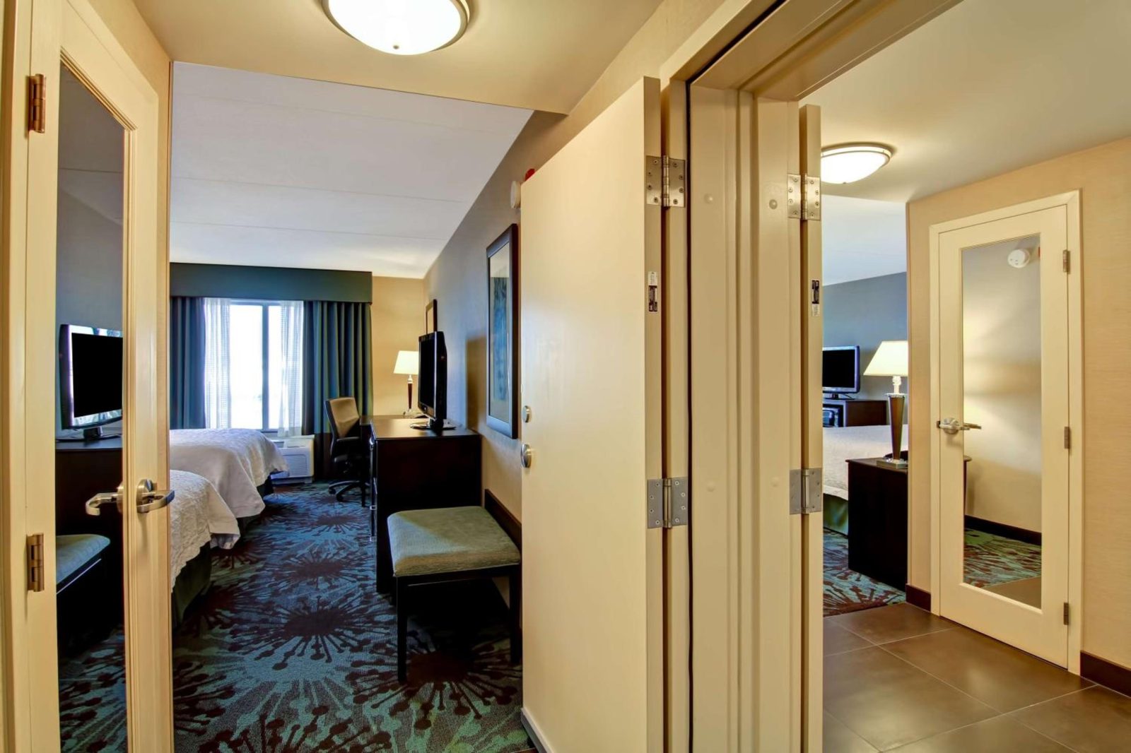 Hampton Inn by Hilton Toronto Airport Corporate Centre — photo 3