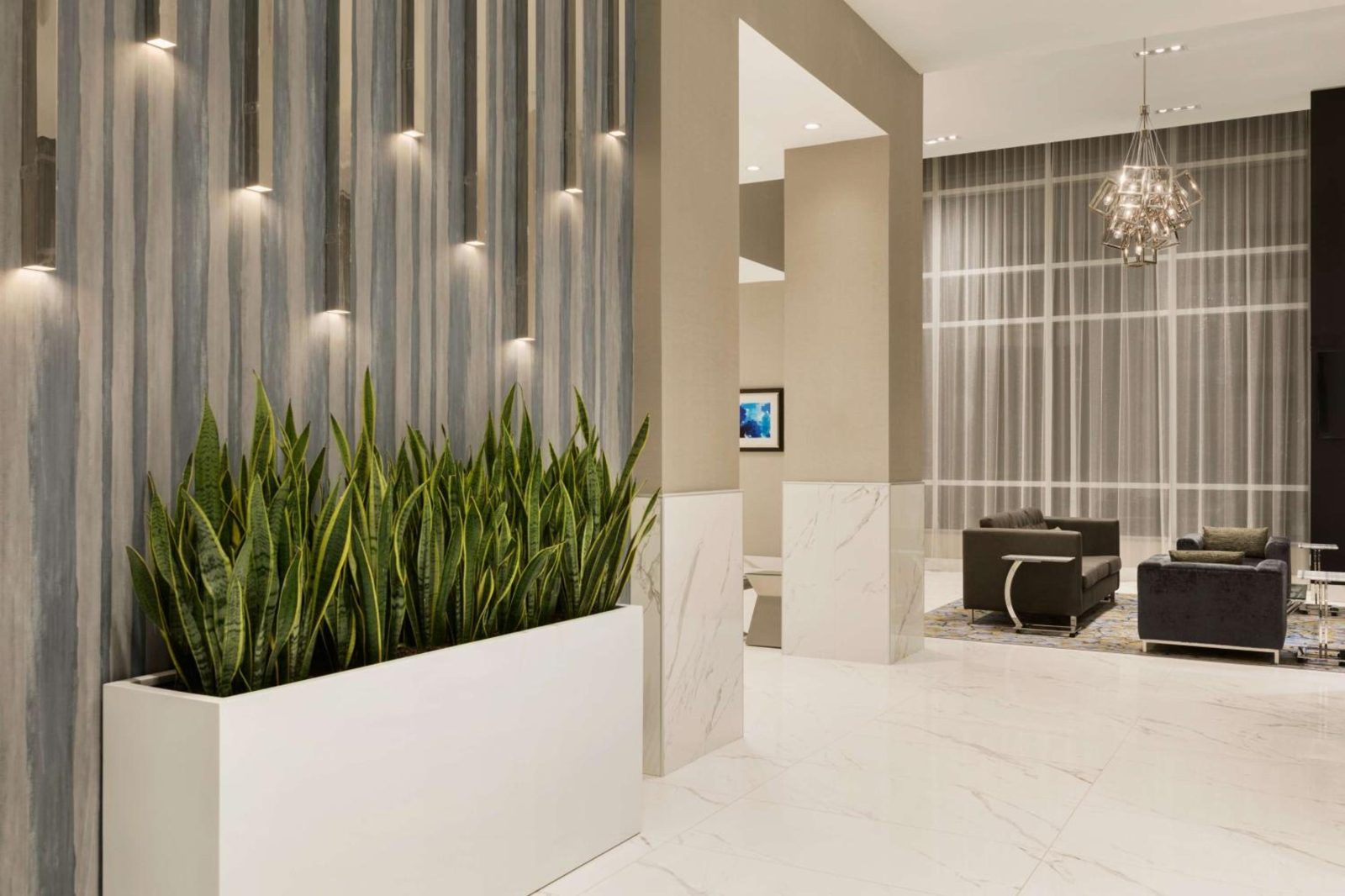 Embassy Suites By Hilton Toronto Airport — photo 7