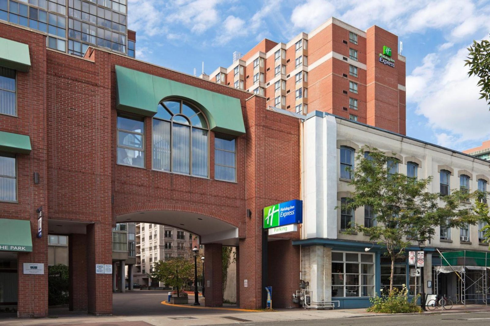 Holiday Inn Express Toronto Downtown by IHG — photo 2