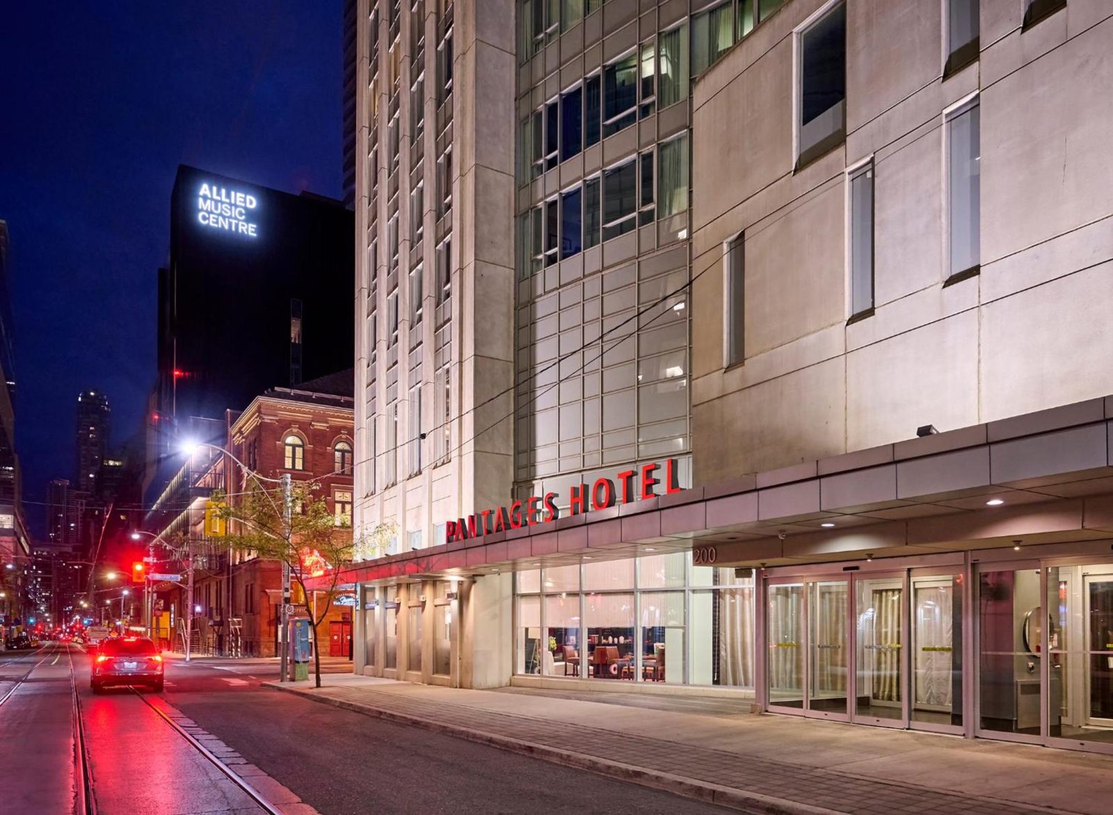 Pantages Hotel Toronto Centre — photo 2